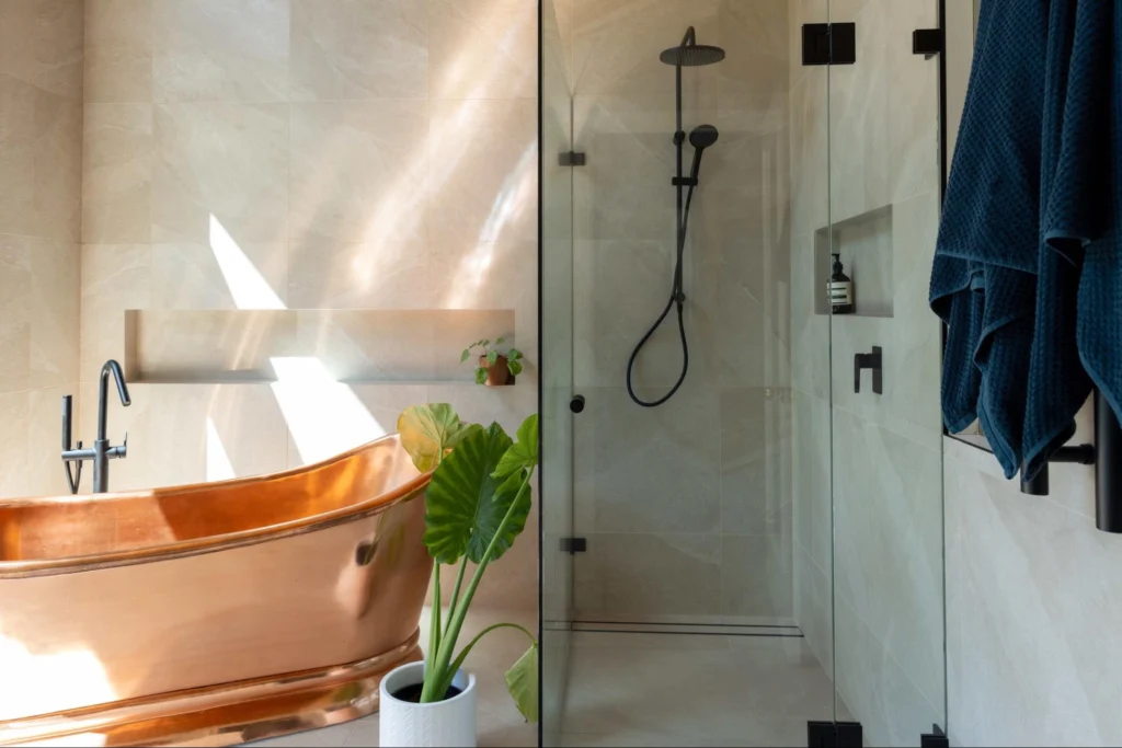SilverPeak - Bathroom Interior Image